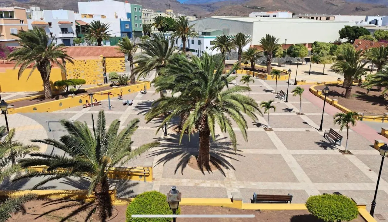 Melo Home Vecindario-Near Airport-Elevator-Garage Sardina